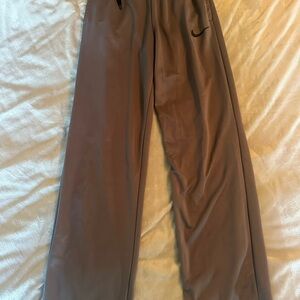 Nike Men's Gray Athletic Pants sweatpants